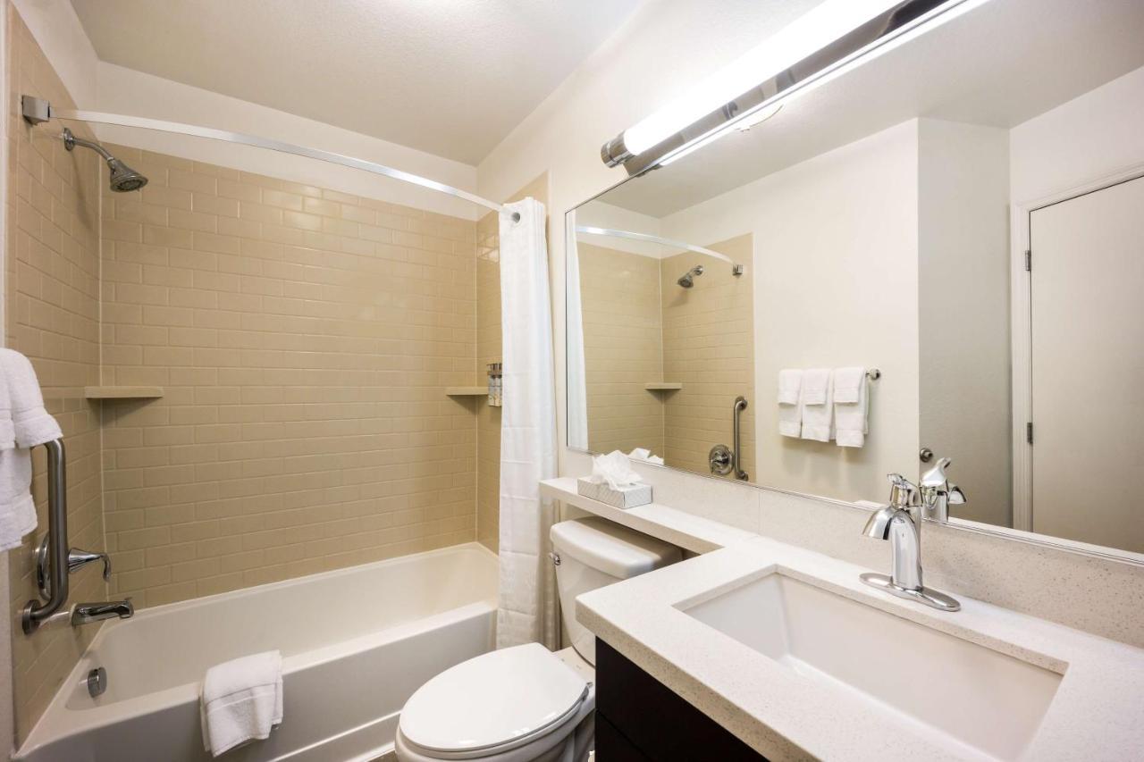 Sonesta Simply Suites St Louis Earth City מראה חיצוני תמונה