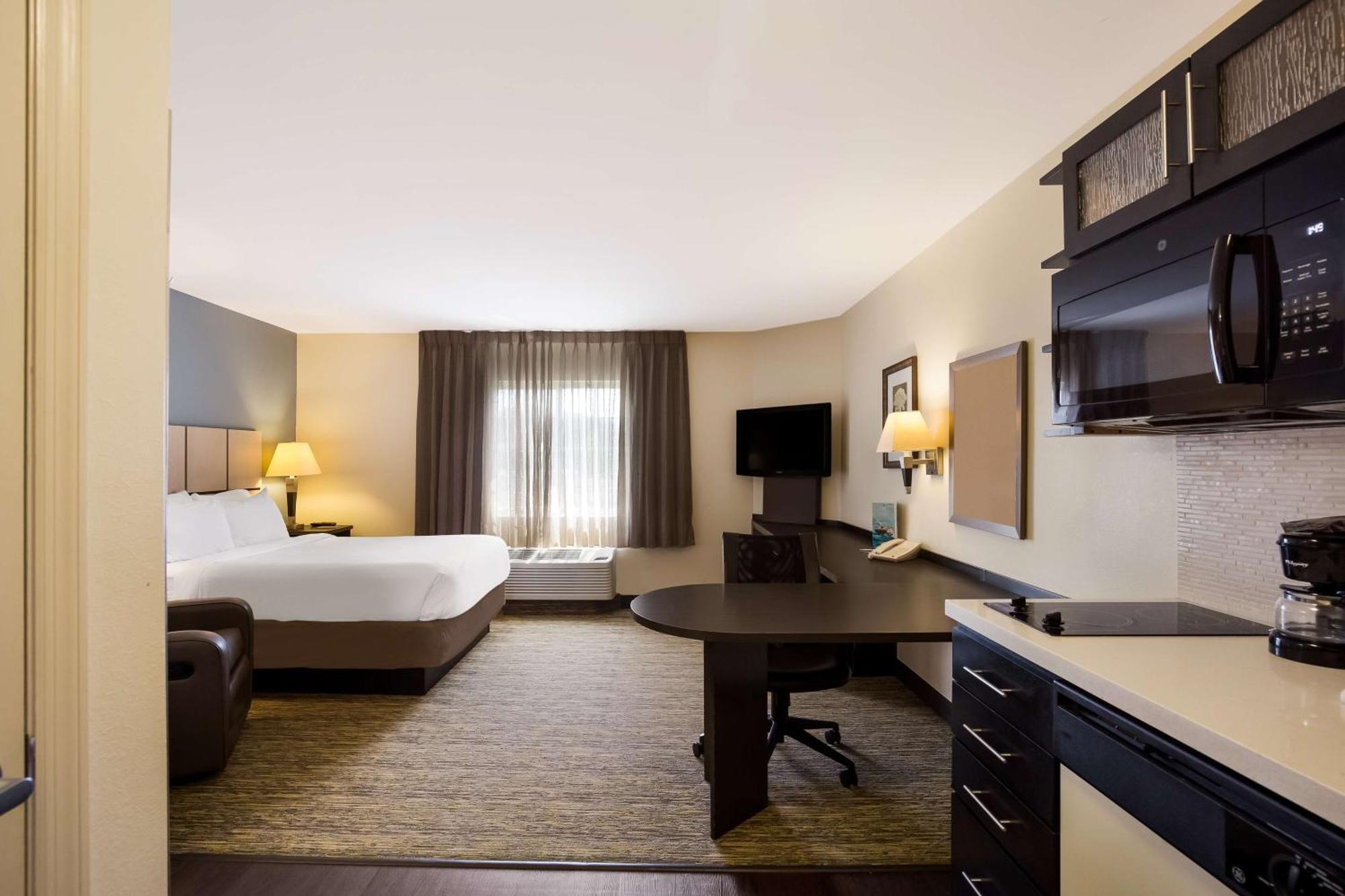 Sonesta Simply Suites St Louis Earth City מראה חיצוני תמונה