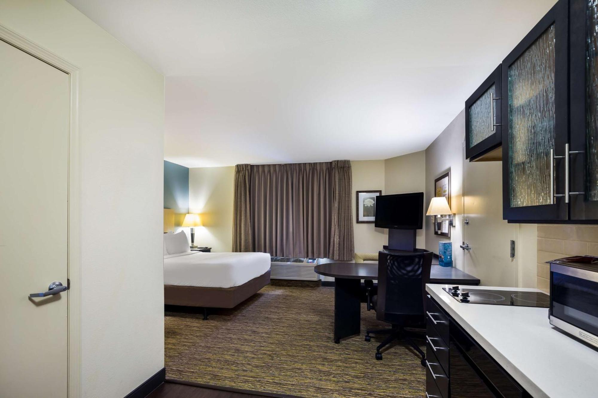 Sonesta Simply Suites St Louis Earth City מראה חיצוני תמונה