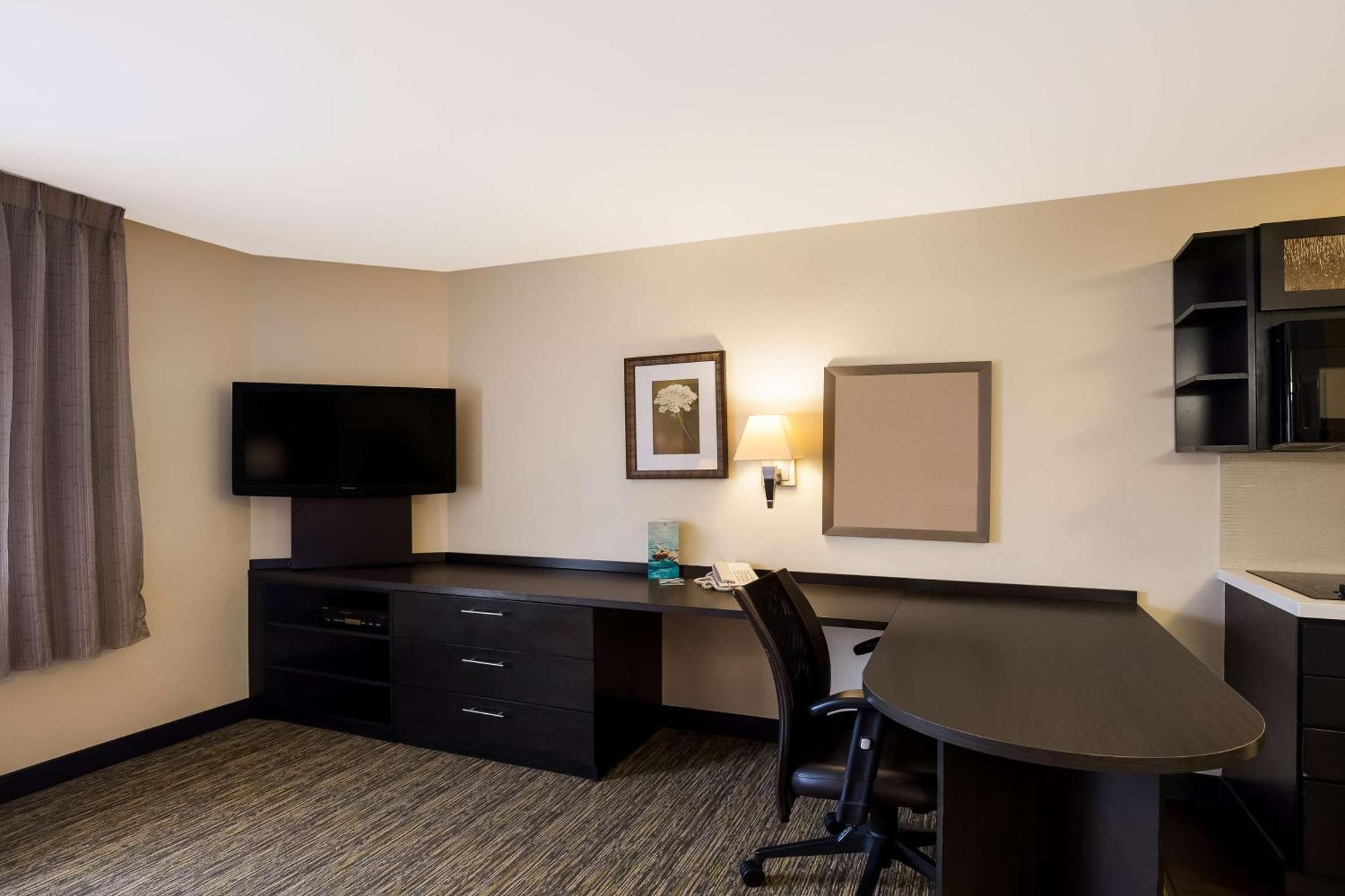 Sonesta Simply Suites St Louis Earth City מראה חיצוני תמונה